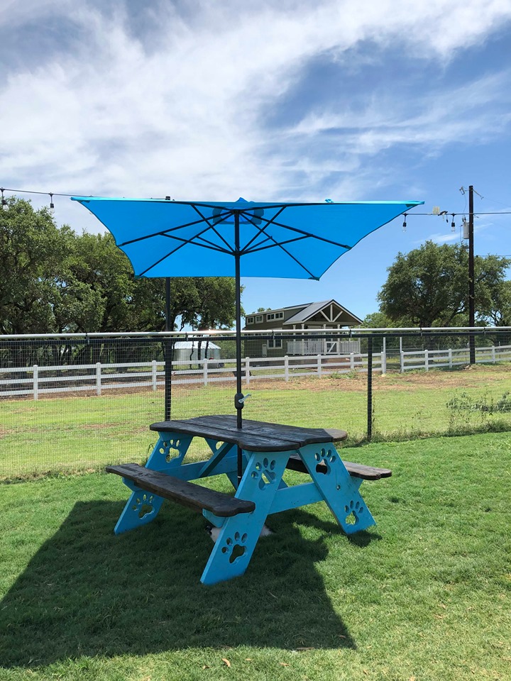 Seating – Picnic Table