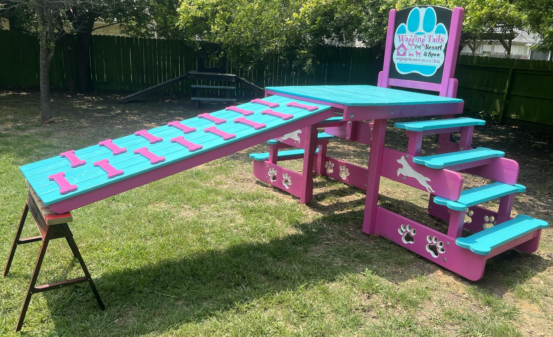 Platform – Tall w/ Ramp - Image 2