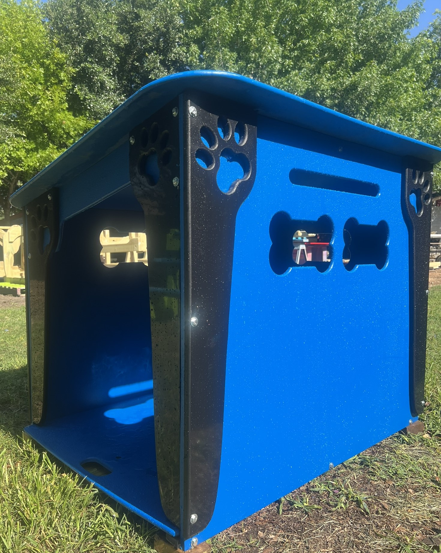 Housing – Dog House - Image 2